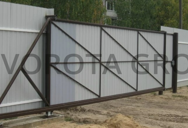 Механические откатные ворота серого цвета 1800х3500