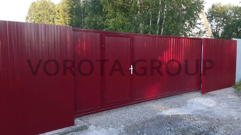Автоматические откатные ворота Doorhan бордовые 1800х4700 Автоматические откатные ворота Doorhan бордовые 1800х4700