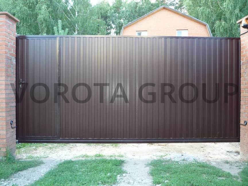 Консольные откатные ворота Doorhan коричневые 2000×3700