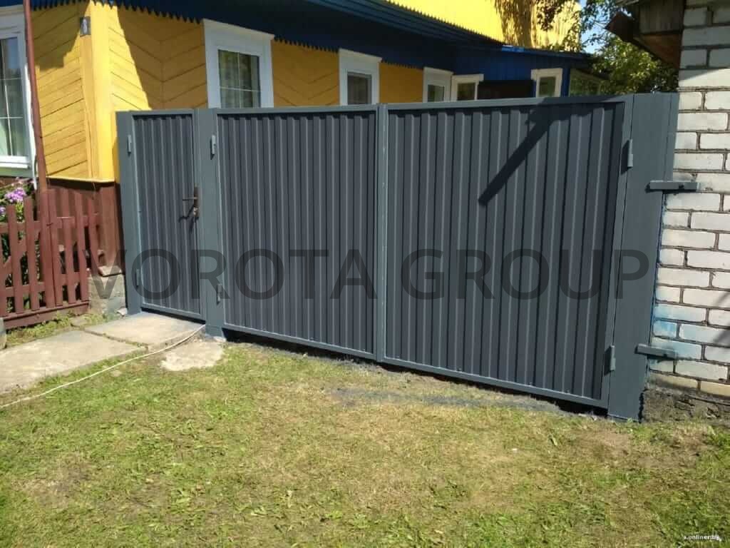 Распашные ворота из профнастила Alutech серые 3100х1800 Распашные ворота из профнастила Alutech серые 3100х1800
