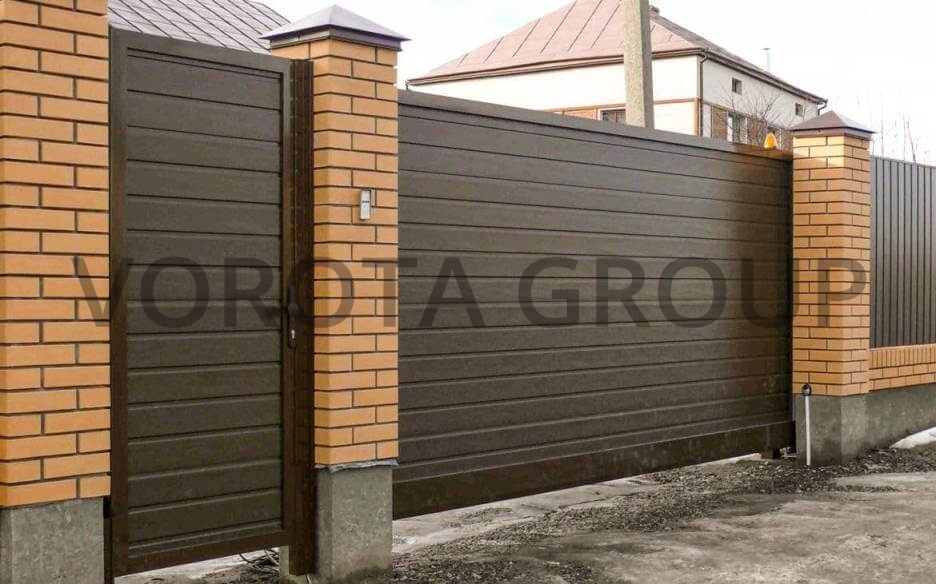 Консольные откатные ворота Doorhan коричневые 1700×2300