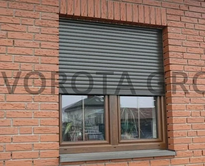 Рольставни на окна Doorhan черного цвета 850х850